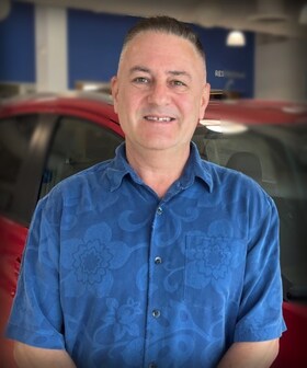 Staff member Gabriel Moldovan from ID_1ac9c54707bd