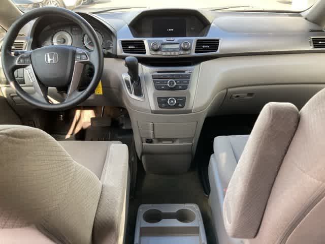 Thumbnail: 2015 Honda Odyssey - 10