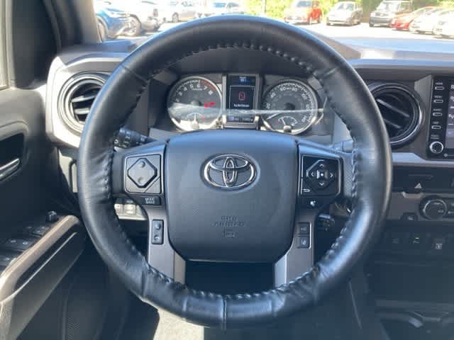 Thumbnail: 2022 Toyota Tacoma - 15