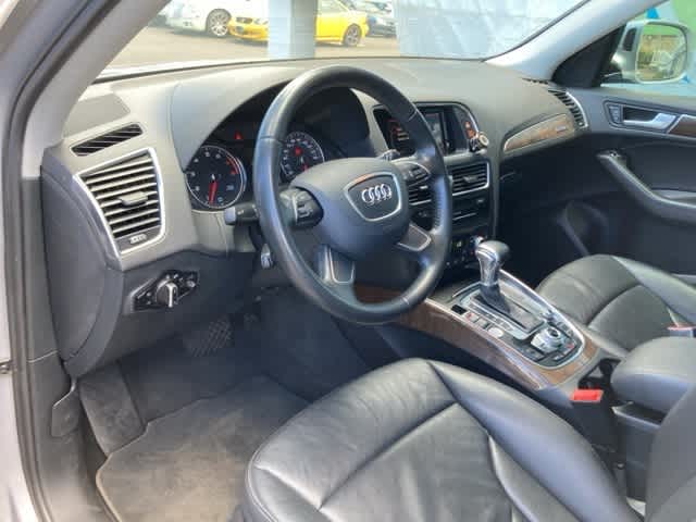 2015 Audi Q5 2.0T Premium Plus photo 2