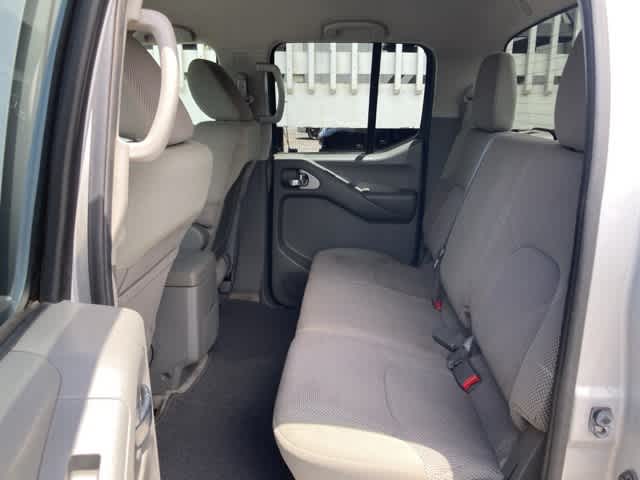 Thumbnail: 2013 Nissan Frontier - 13