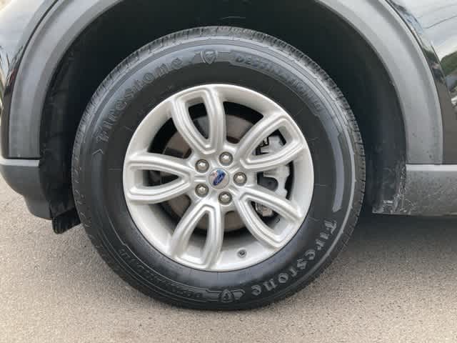 Thumbnail: 2021 Ford Explorer - 8