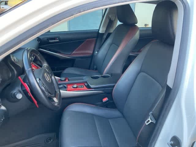 Thumbnail: 2018 Lexus IS - 11