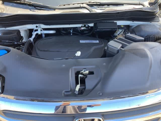 Thumbnail: 2016 Honda Pilot - 9