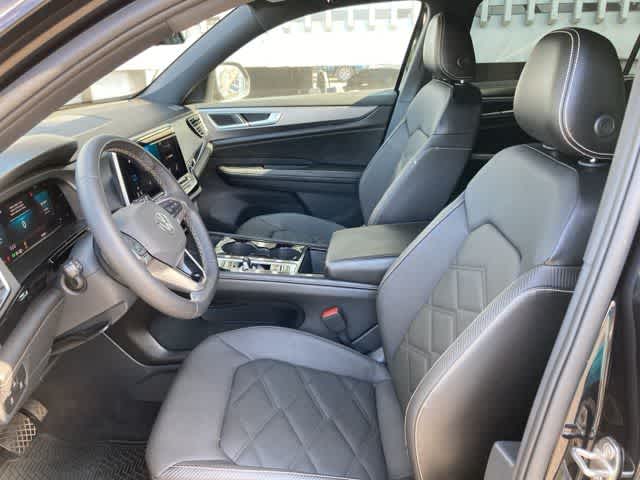 Thumbnail: 2024 Volkswagen Atlas - 11