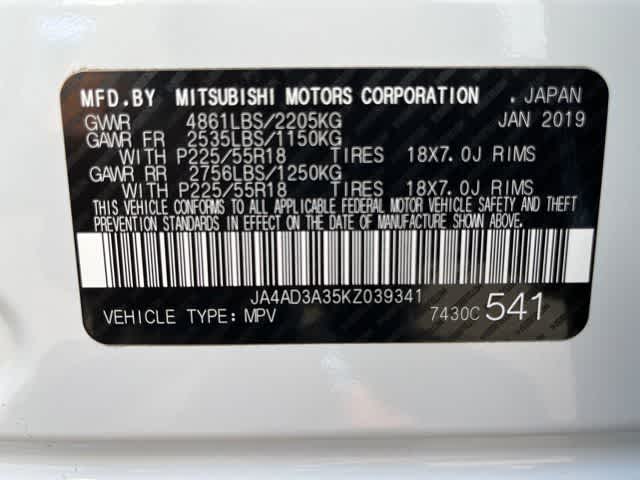 Thumbnail: 2019 Mitsubishi Outlander - 21