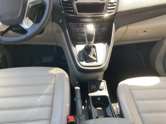 Thumbnail: 2022 Ford Transit Series - 17