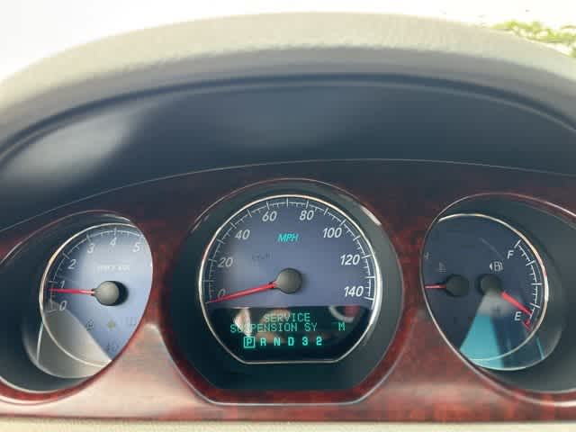 Thumbnail: 2008 Buick Lucerne - 18