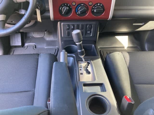 Thumbnail: 2008 Toyota FJ Cruiser - 17