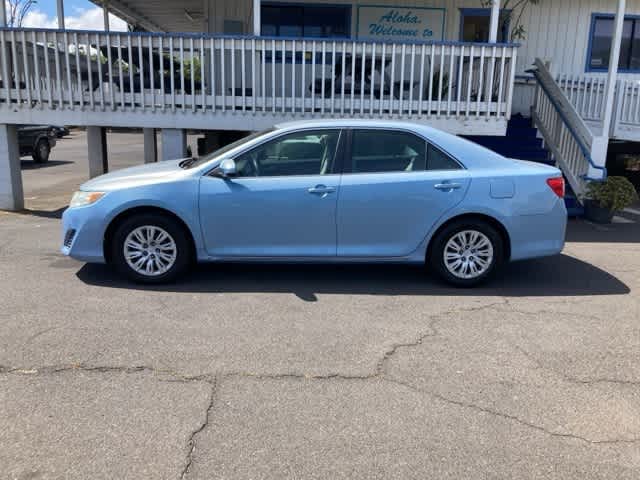Thumbnail: 2012 Toyota Camry - 3