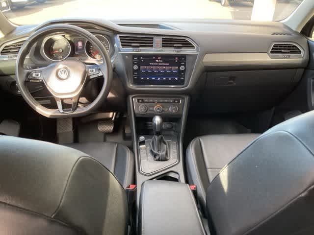 Thumbnail: 2021 Volkswagen Tiguan - 10