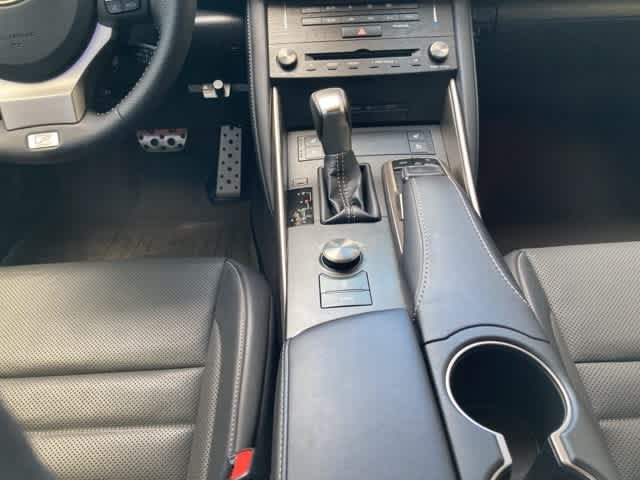 Thumbnail: 2020 Lexus IS - 17