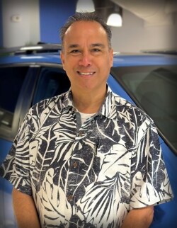 Staff member Randy Vida from ID_2391ce34d4fb