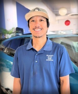 Staff member Andy Andres from ID_431a1a7b2267