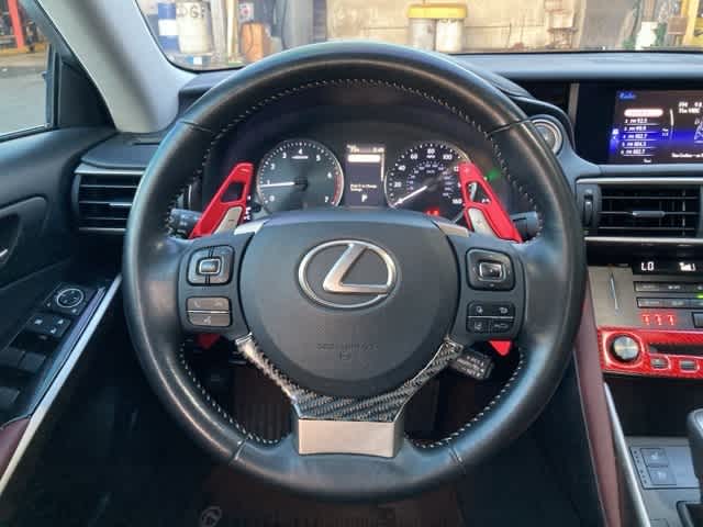 Thumbnail: 2018 Lexus IS - 15