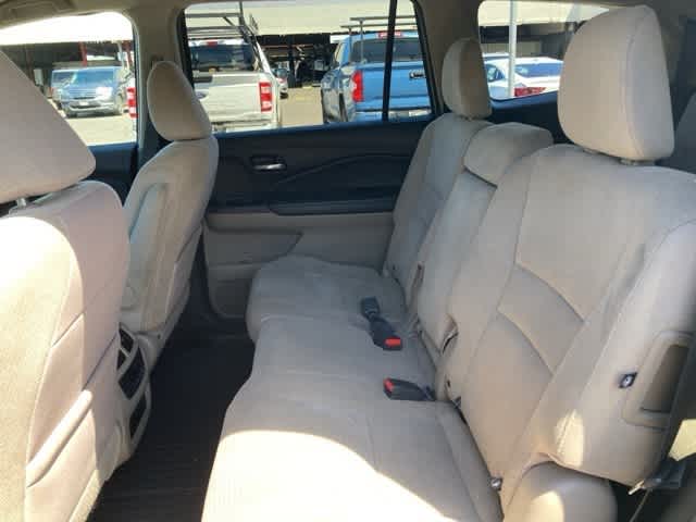 Thumbnail: 2016 Honda Pilot - 13