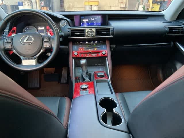 Thumbnail: 2018 Lexus IS - 10