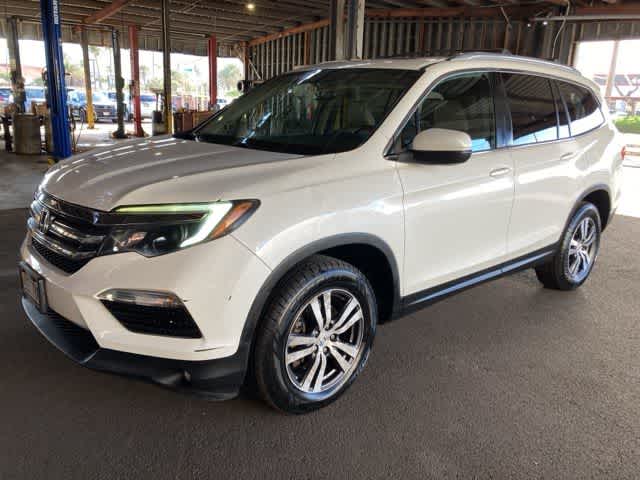 Thumbnail: 2017 Honda Pilot - 1
