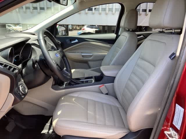 2017 Ford Escape Titanium 11