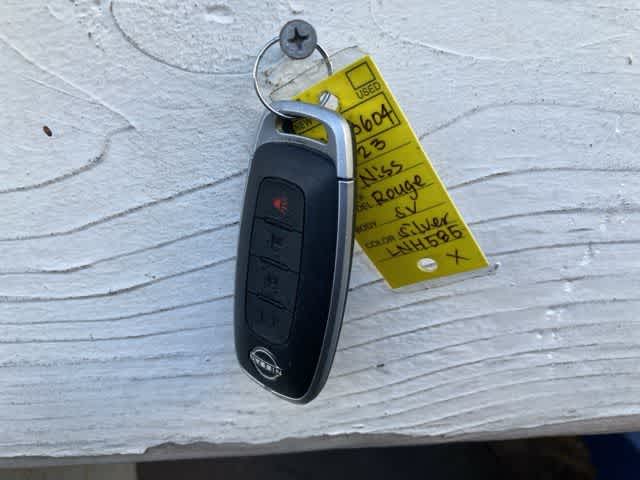 Thumbnail: 2023 Nissan Rogue - 20