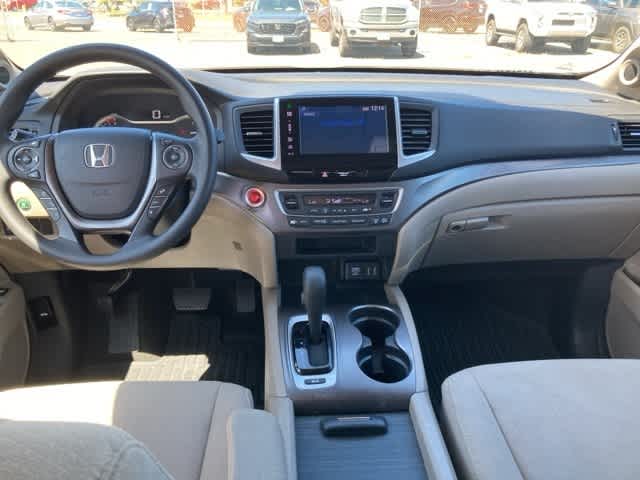 Thumbnail: 2016 Honda Pilot - 10