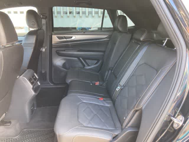 Thumbnail: 2024 Volkswagen Atlas - 13