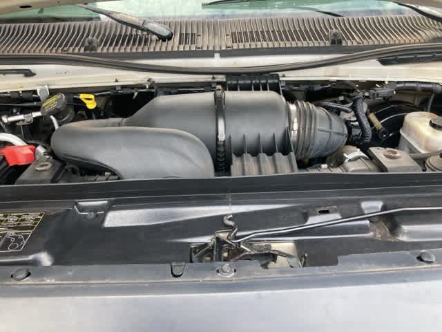 Thumbnail: 2014 Ford Econoline - 9