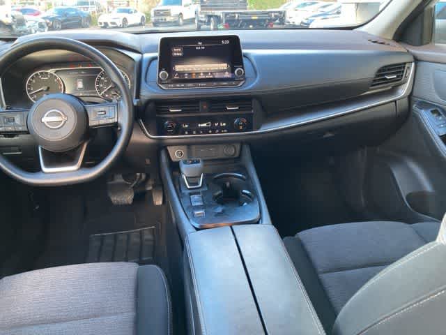 Thumbnail: 2023 Nissan Rogue - 10