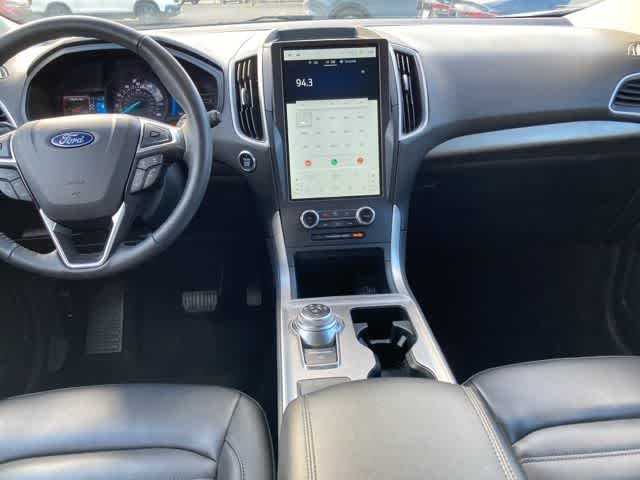 Thumbnail: 2024 Ford Edge - 10