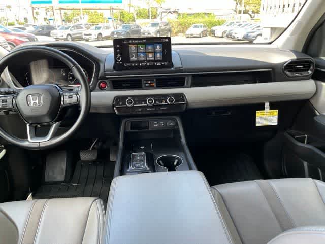 2025 Honda Pilot EX-L - Photo 10