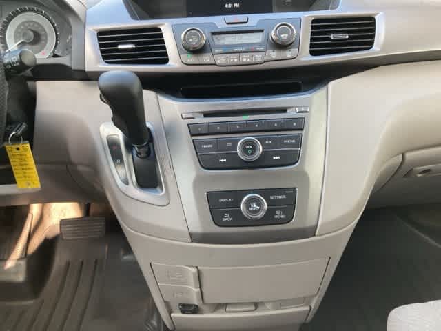 Thumbnail: 2015 Honda Odyssey - 17