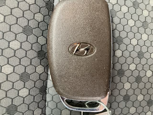 2018 Hyundai Ioniq  20