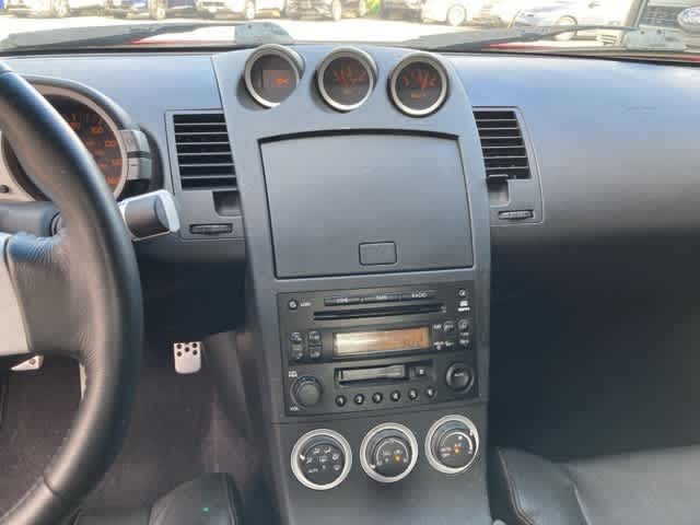 Thumbnail: 2004 Nissan Z - 16