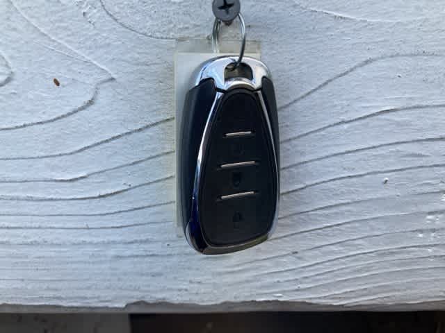 Thumbnail: 2017 Chevrolet Volt - 20