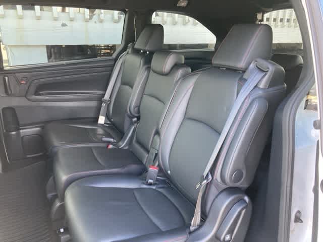 Thumbnail: 2023 Honda Odyssey - 13