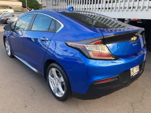 Thumbnail: 2017 Chevrolet Volt - 4