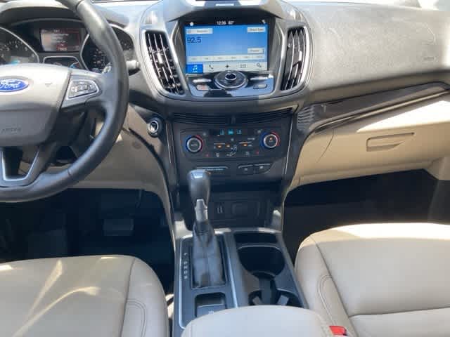 2017 Ford Escape Titanium 17