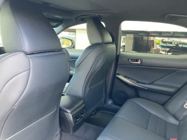 Thumbnail: 2020 Lexus IS - 12