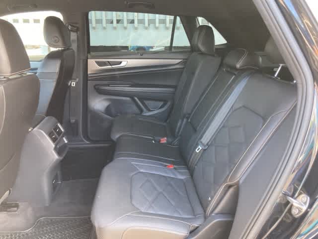 Thumbnail: 2024 Volkswagen Atlas - 13