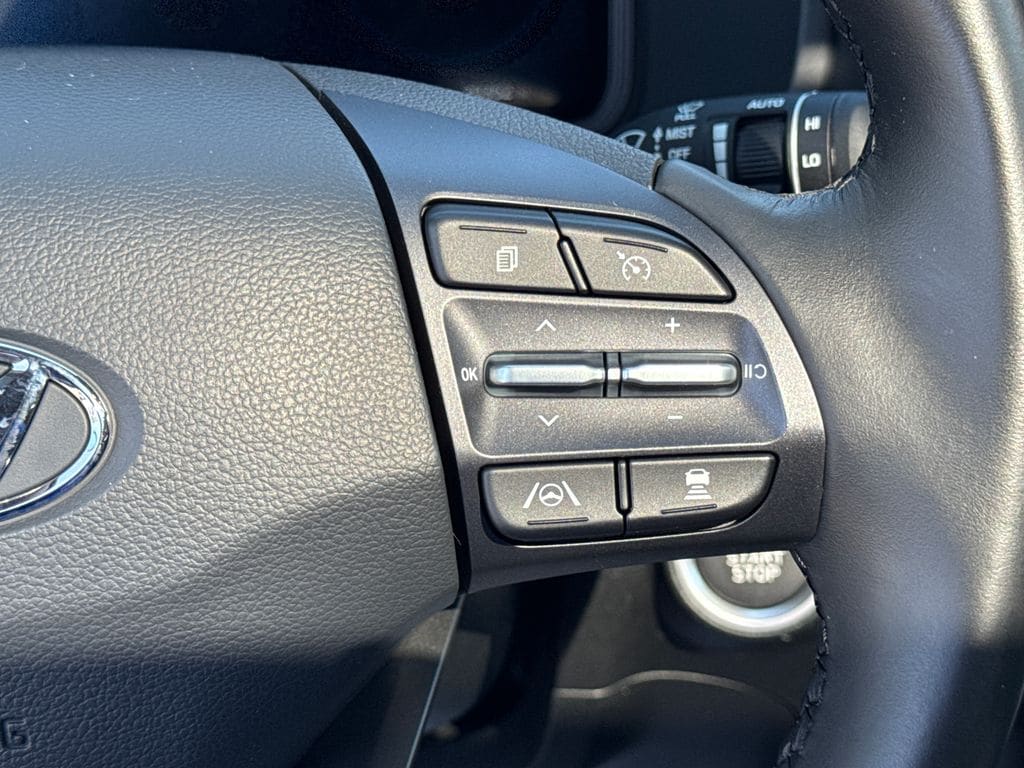 2023 Hyundai Kona Limited - Photo 22
