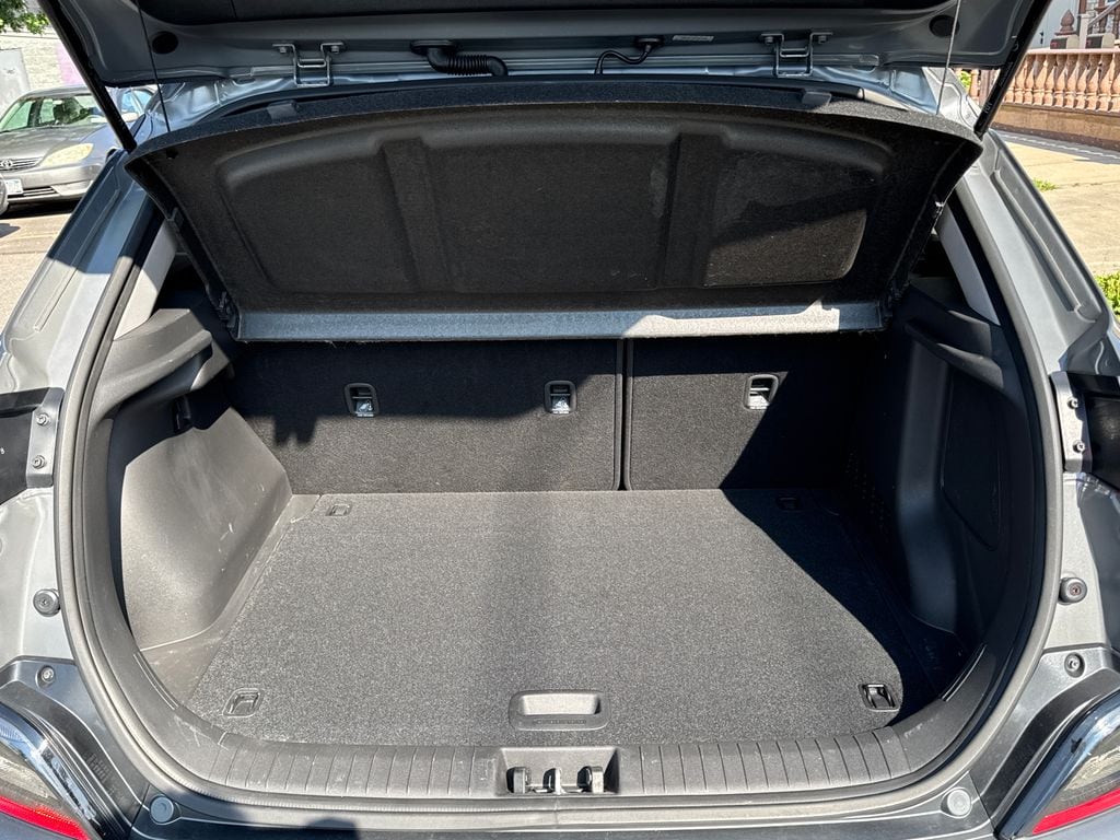 2023 Hyundai Kona Limited - Photo 37