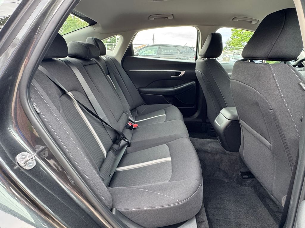 2025 Hyundai Sonata SEL - Photo 40