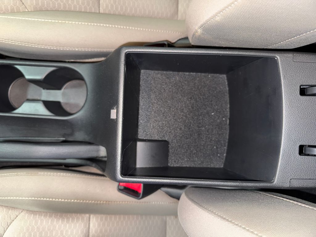 2019 Hyundai Elantra SE - Photo 27