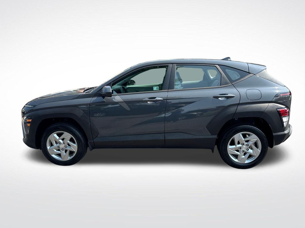 2024 Hyundai Kona SE - Photo 7