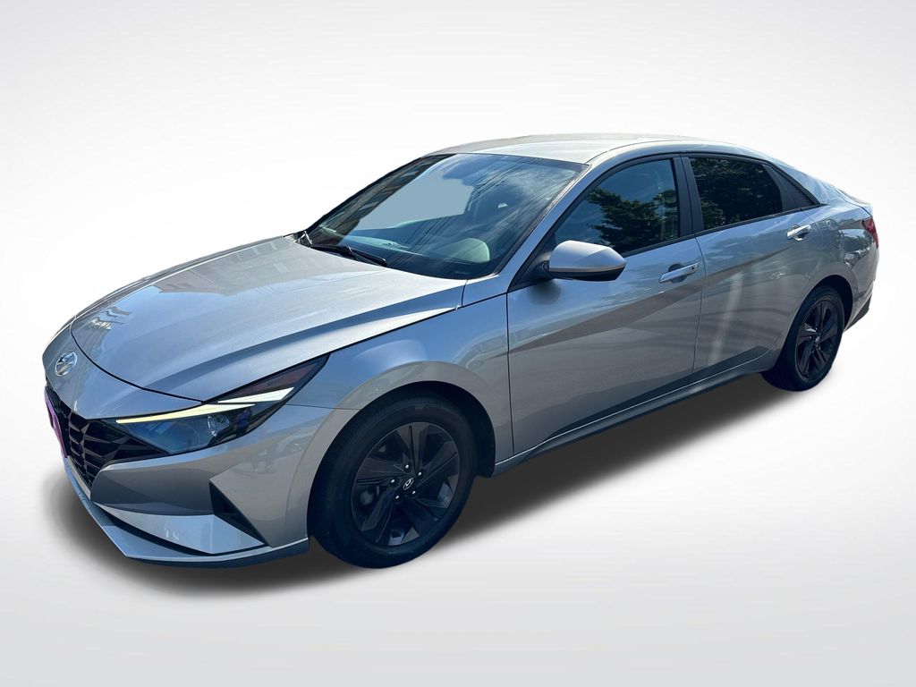 2022 Hyundai Elantra SEL - Photo 6
