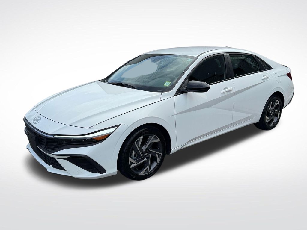 2025 Hyundai Elantra SEL - Photo 6