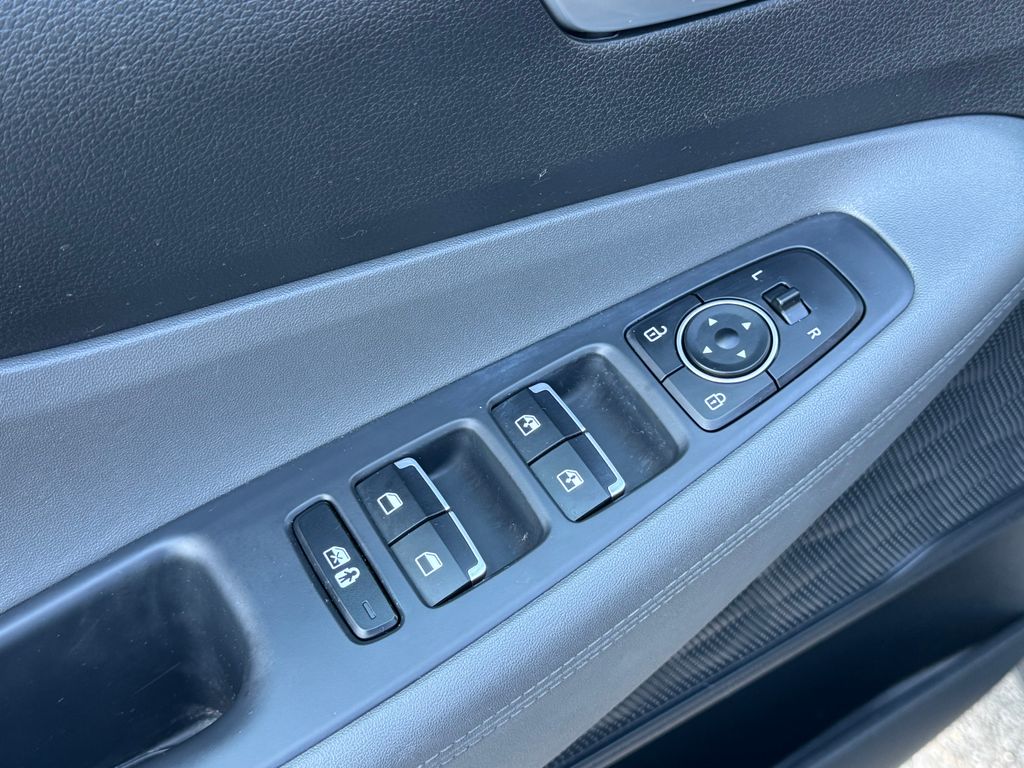 2023 Hyundai Santa Fe SEL - Photo 15
