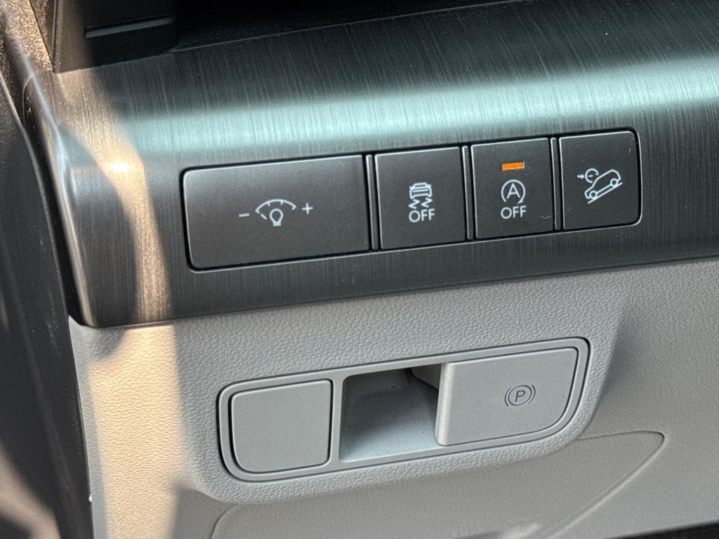 2024 Hyundai Kona SE - Photo 17
