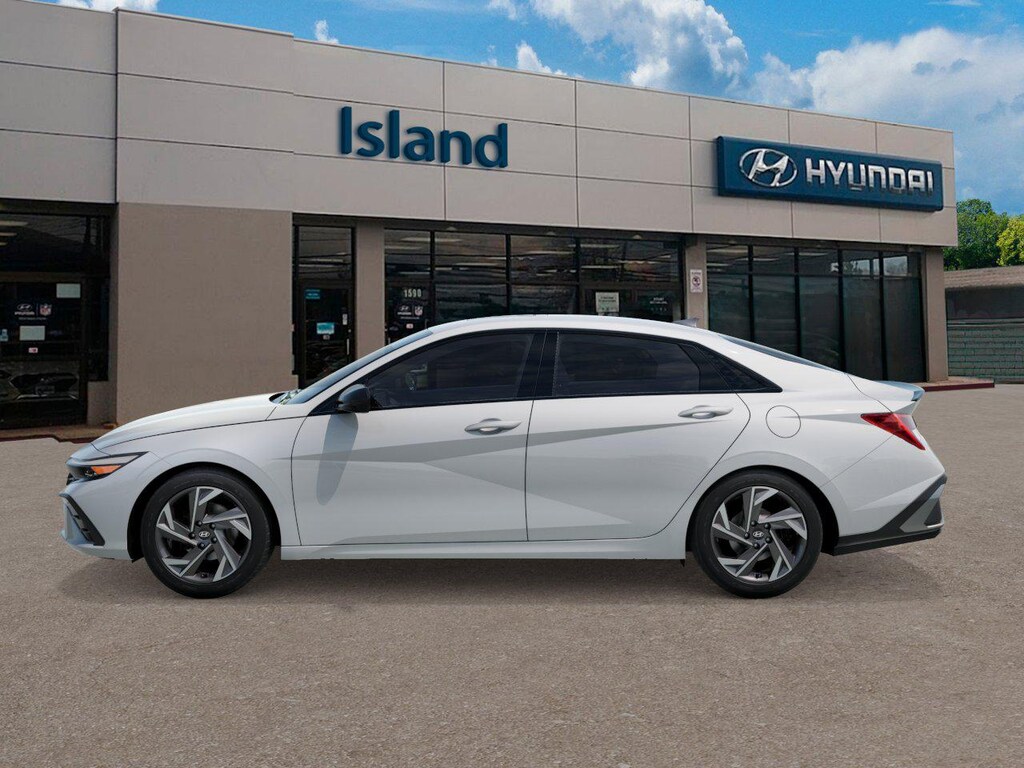 New 2026 Hyundai Elantra SEL Sport Premium Sedan