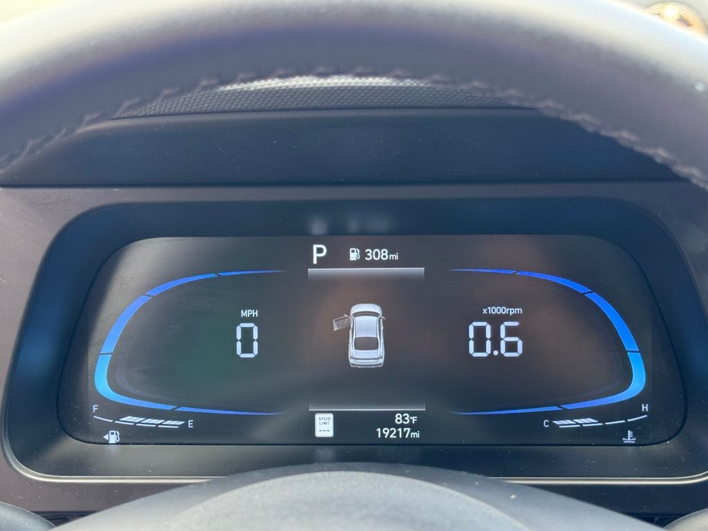 2025 Hyundai Elantra SEL - Photo 21